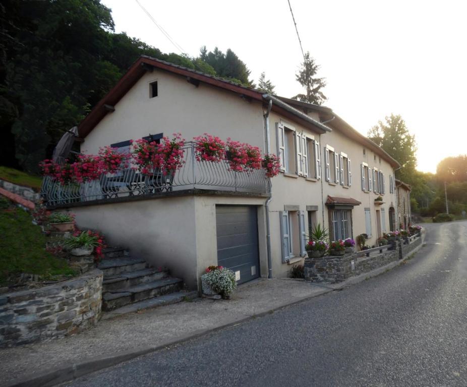 Le Pont De Livinhac Hotel Decazeville Exterior foto