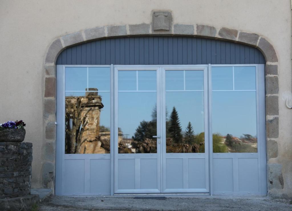 Le Pont De Livinhac Hotel Decazeville Exterior foto